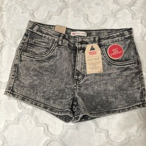 Levi shorty shorts girls size 16